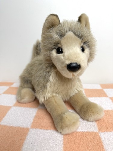 Beautiful tyson wolf retired - wolf,